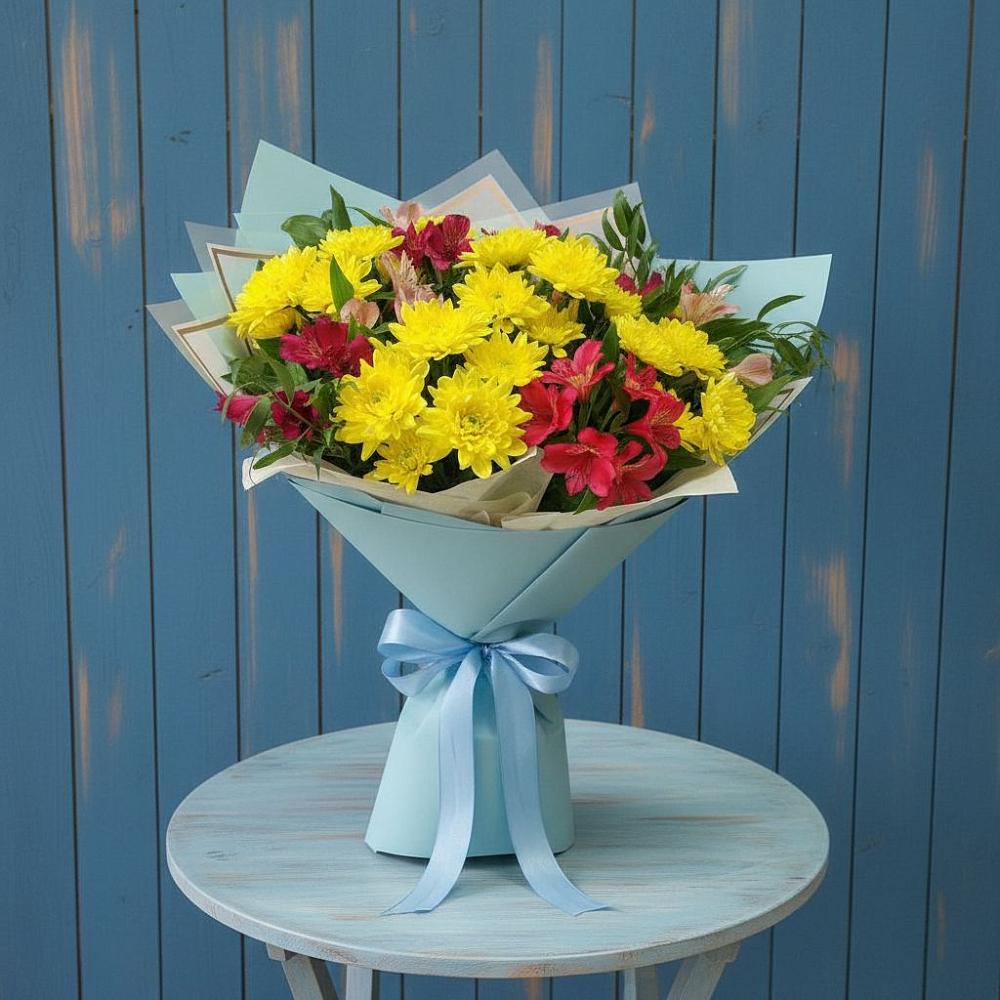 Букет цветов из: Альстромерии и Хризантемы в Троицко-Печорске