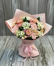 Букет цветов из:  Гвоздики, Розы и Хризантемы в Троицко-Печорске