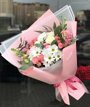 Букет цветов из:  Розы, Лизиантусы и Хризантемы в Троицко-Печорске