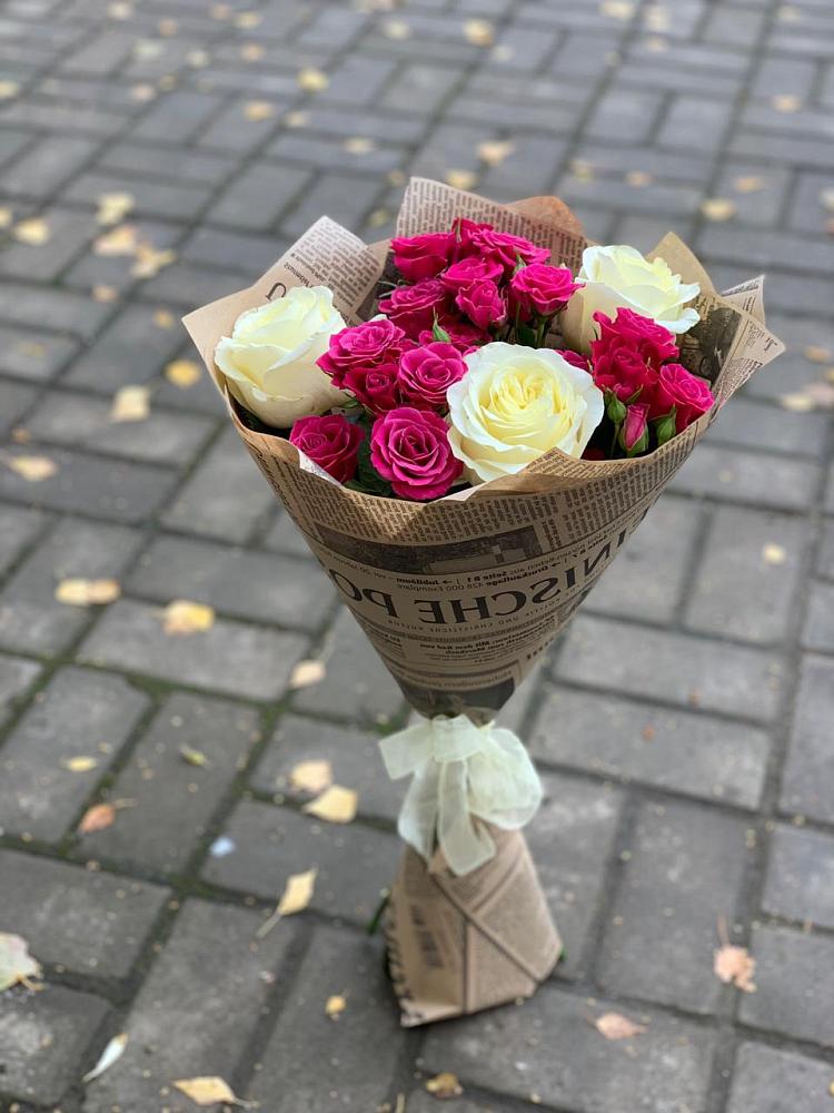 Букет цветов из: Розы в Троицко-Печорске