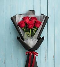 Букет цветов из:  Розы в Троицко-Печорске